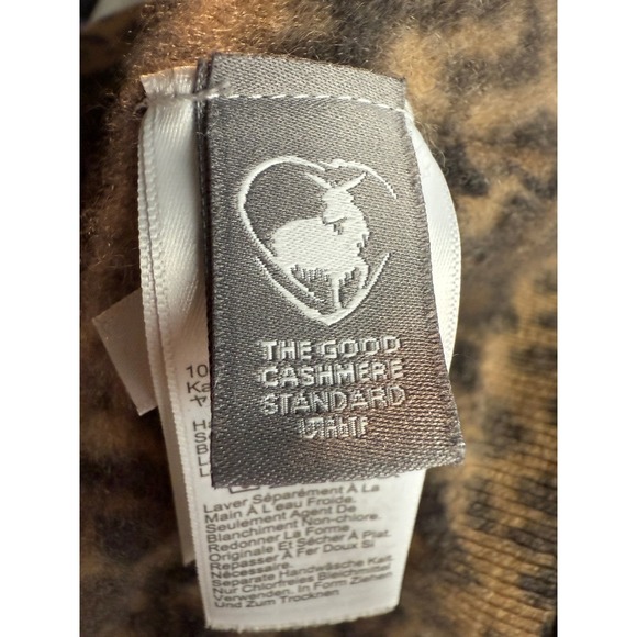 J.CREW Cashmere Crew Neck Leopard Print Tan Black Pullover Sweater Size M - Picture 6 of 8